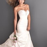 o modelo do vestido