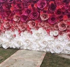 mural de flores de papel