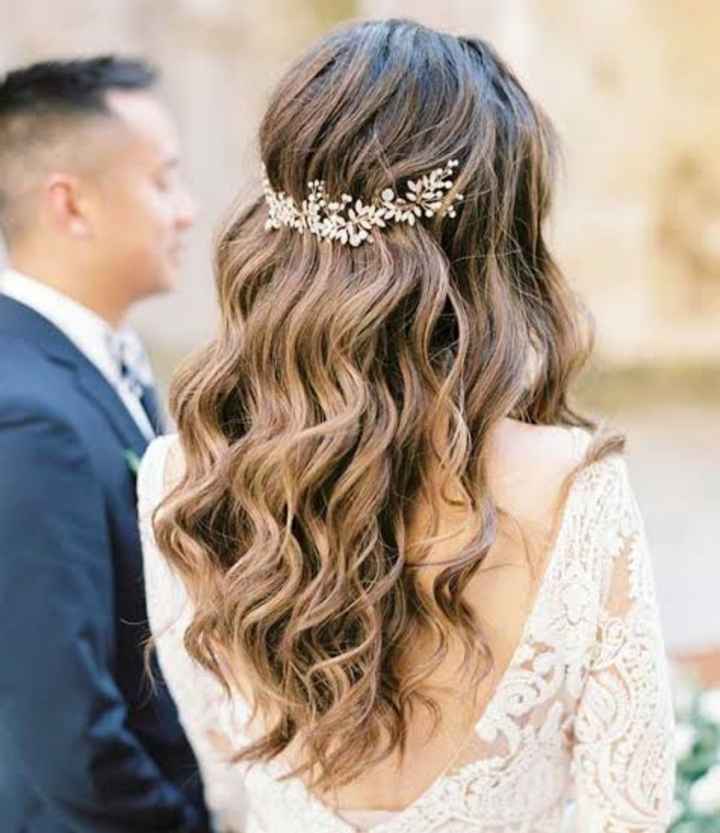 Brincos e penteados, já pensou? 👰 - 1