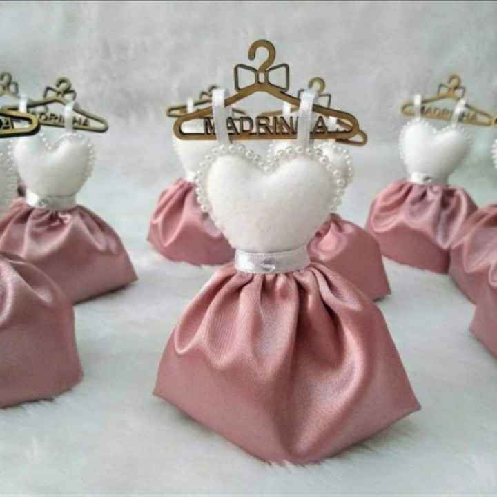 Cores vestidos para mães e avós - 1