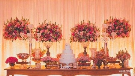 decoração da mesa do bolo!! 