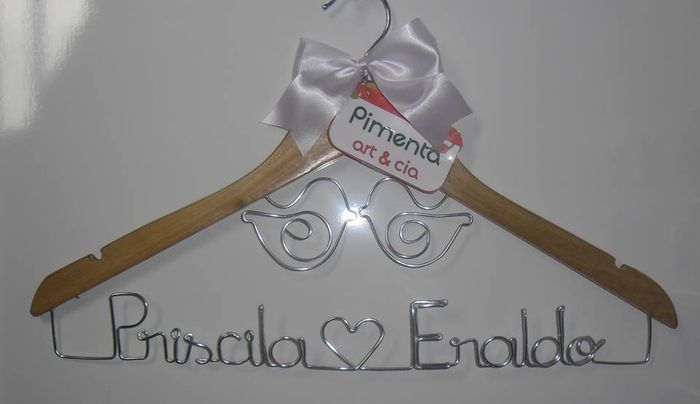 Cabide personalizado.