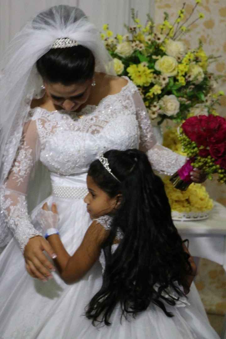 Minha linda florista, única criança no cortejo! 