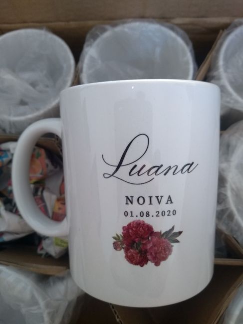 Minhas canecas de porcelana chegaram! ❤️ 3