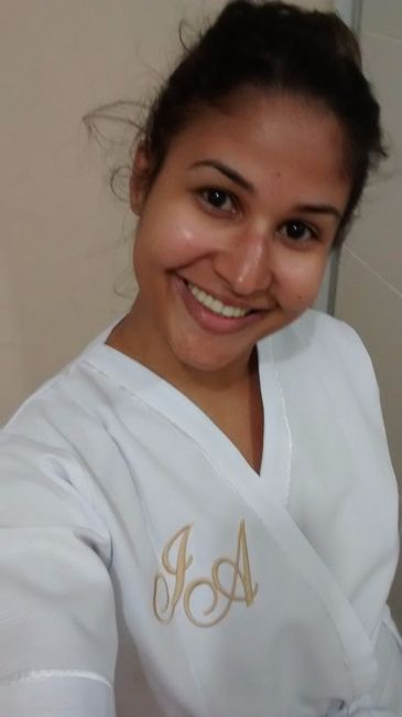 Ignorem minha cara de louca, rsrsrs... Tinha acabado de tomar banho, e vesti só para tirar foto e ma
