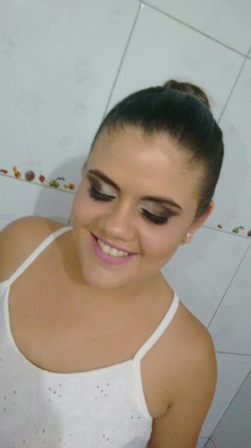 Meu teste de make e penteado !! - 1