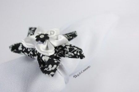 Novinhas que gostam de fazer as coisas para seu casamento - 1