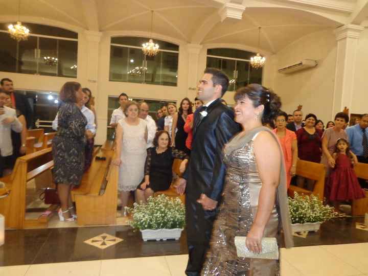 Entrando na Igreja!!