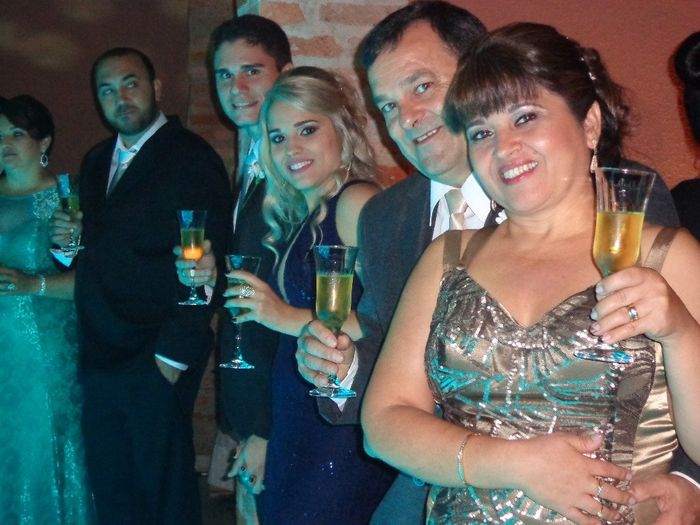 Esperando os noivos!!
