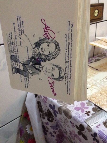 Personalizando convites. 