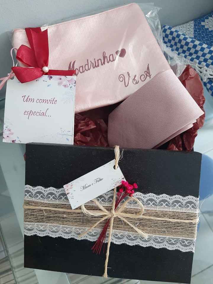 caixinhas de convite padrinhos - 2