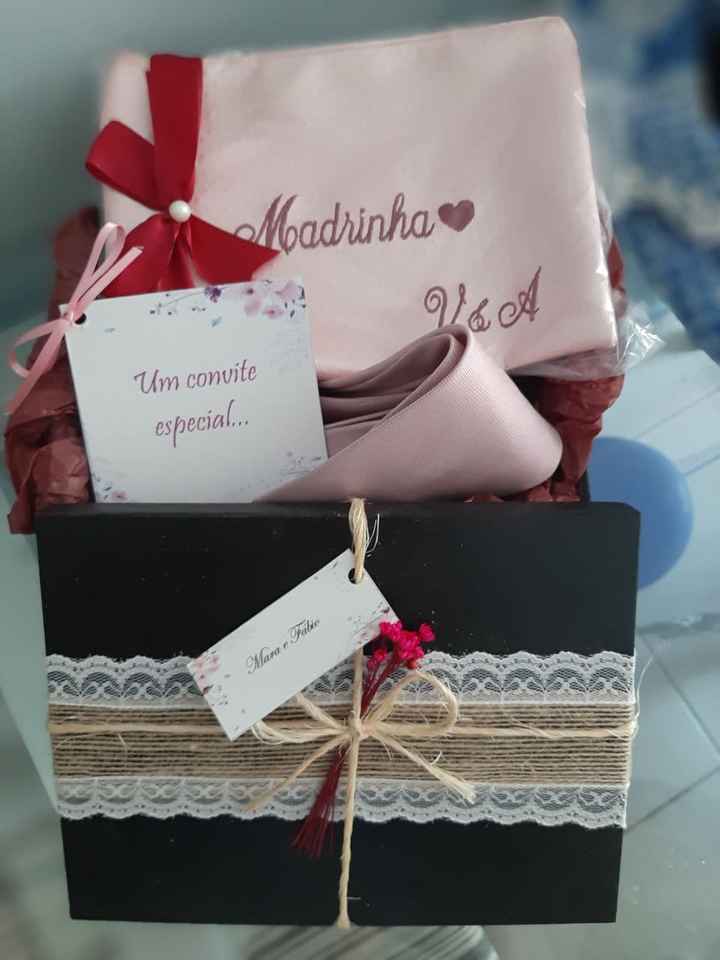 caixinhas de convite padrinhos - 3