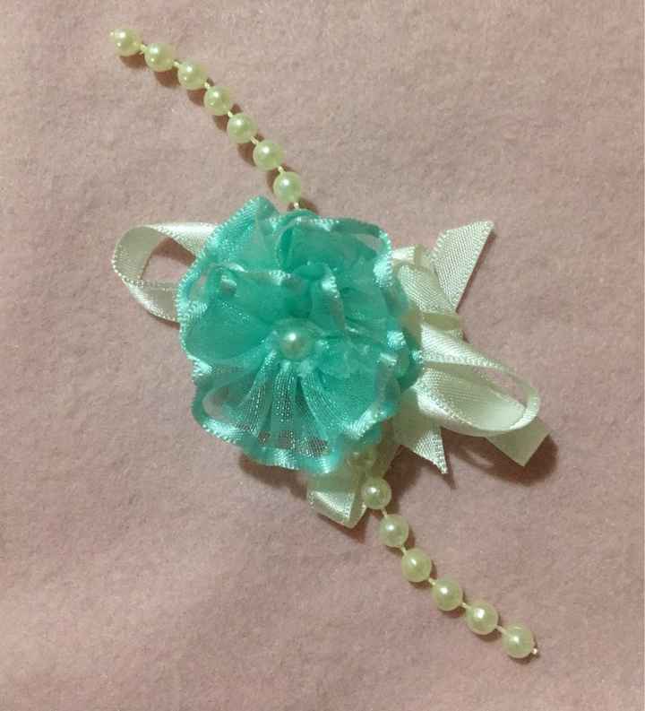 Corsage e presilha - daminhas! - 1