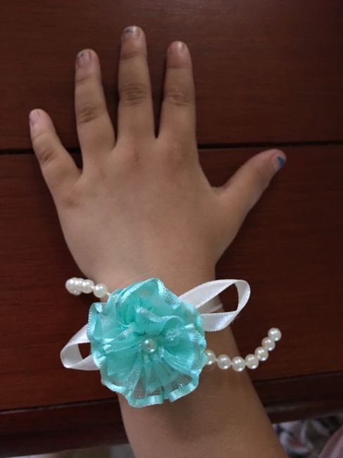 Corsage e presilha - daminhas! - 2