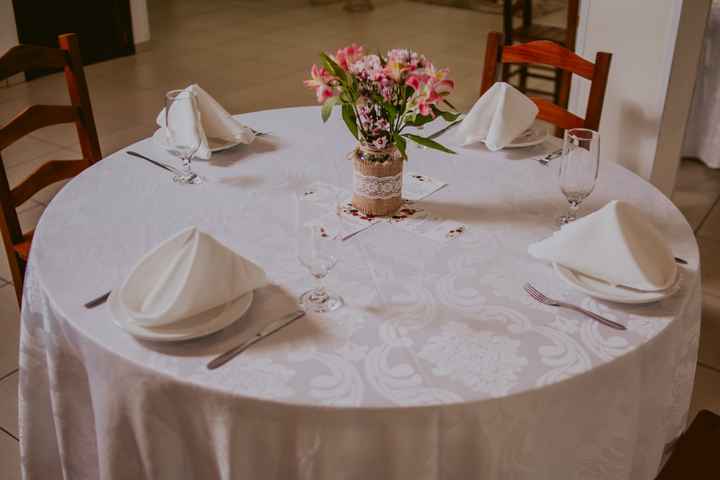 Bolo fake e centro de mesa rústicos - 2
