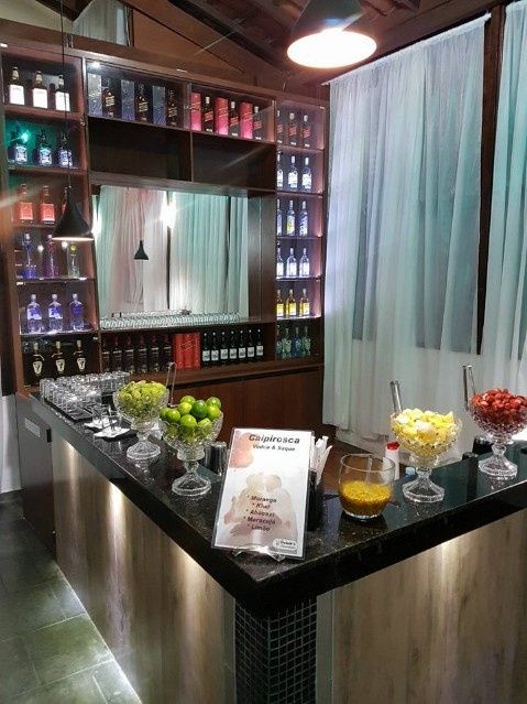 Bar !!!