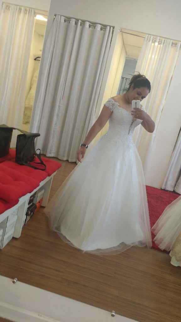 Escolhi meu vestido de  noiva 👰 - 1