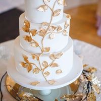 BOLO DE CASAMENTO 