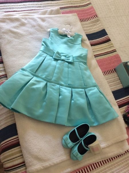 Vestido de dama azul tiffany