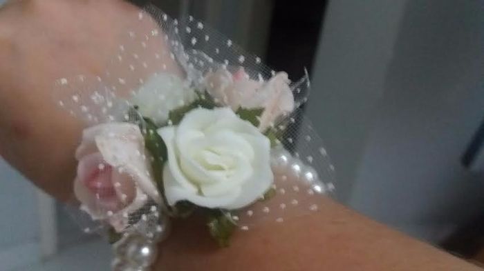 corsage