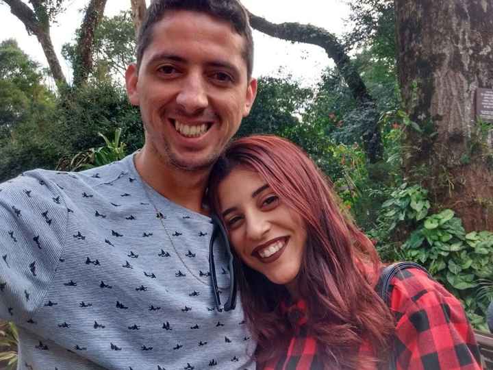 Essa foto foi quando reatamos o namoro e fizemos uma viagem para Curitiba! Estávamos no Bosque de Je