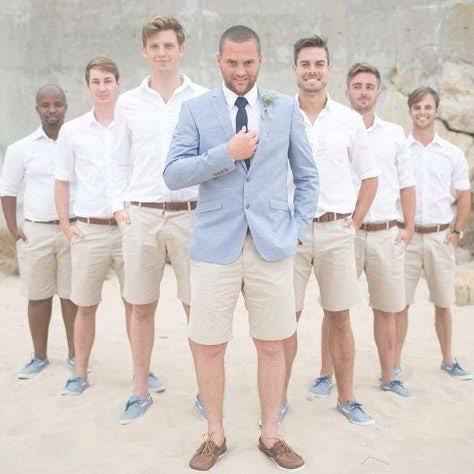 Casar de bermuda e chinelo - 1