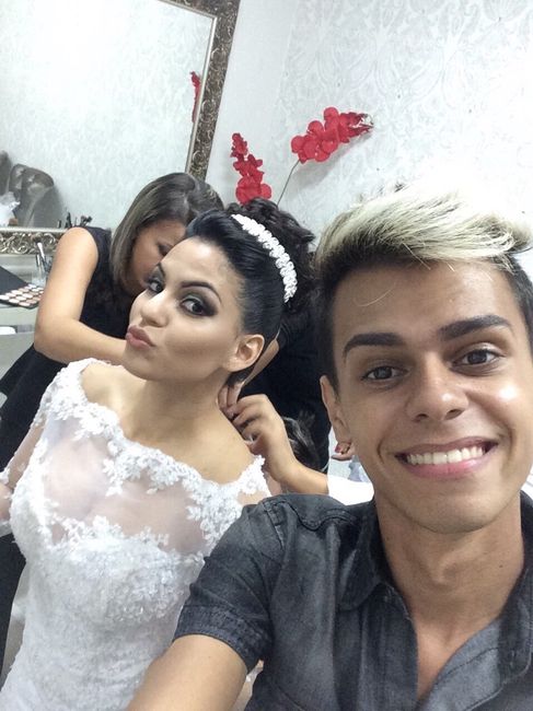Minha produção, vestido , make,cabelo... - 2