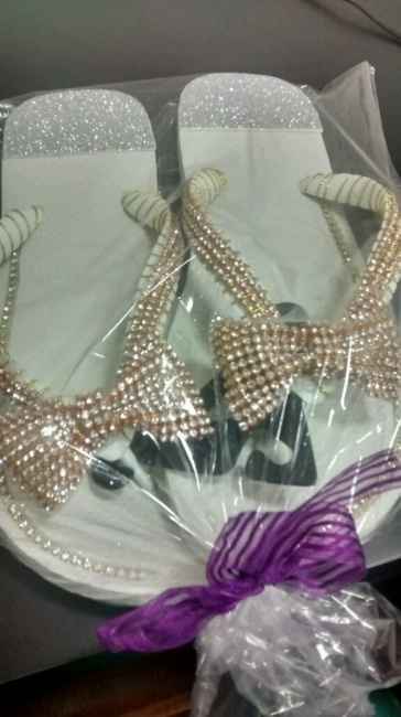 Meu chinelo para usar na festa chegou *-* - 1