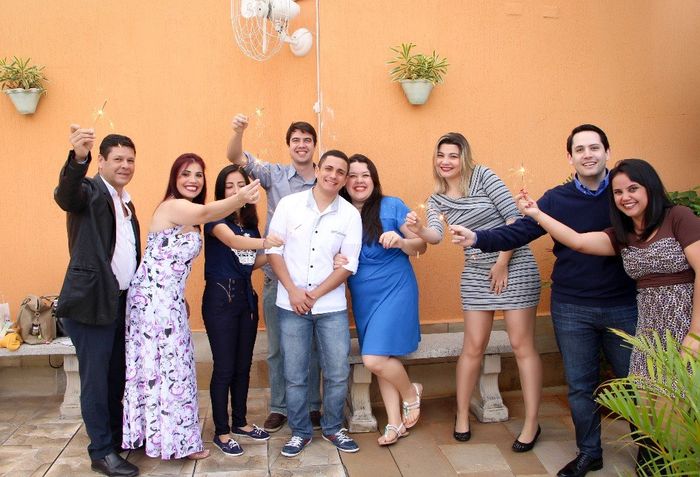 Teve até momento divertido com as velinhas pra essa foto hihihi
