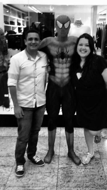 Até o homem-aranha compareceu hehehe perfeito 