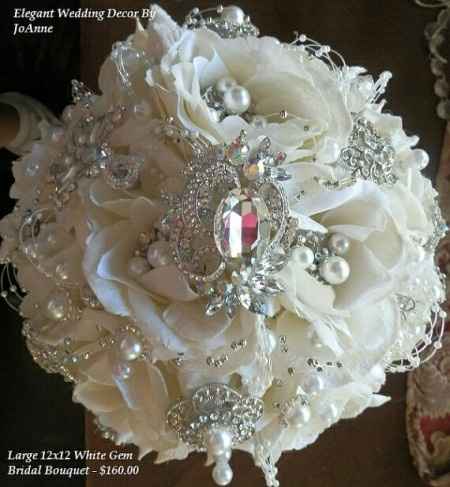 Bouquet de broches? - 1