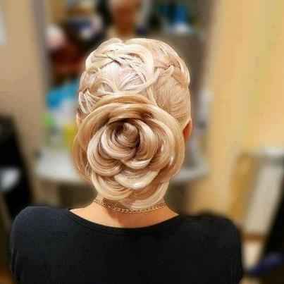 Penteado formato Rosa