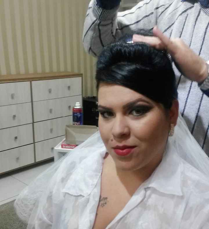de longe