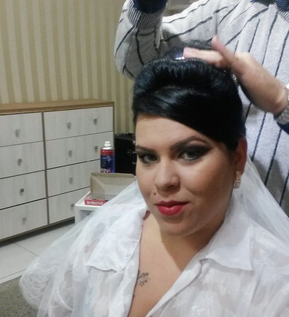 de longe