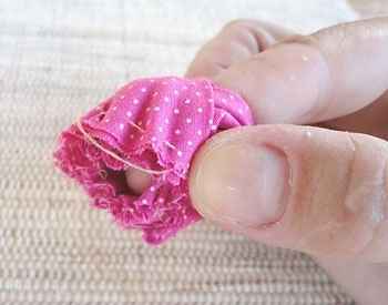 Botão de rosa de tecido - passo 5