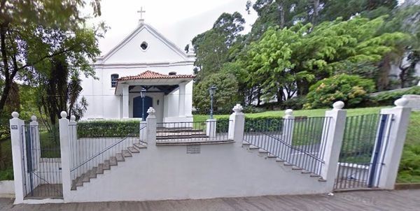 Fachada (dia)