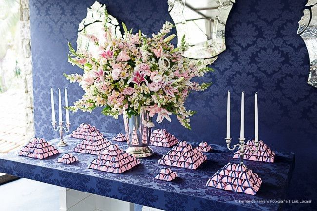 Decoração azul Royal e Rosa 
