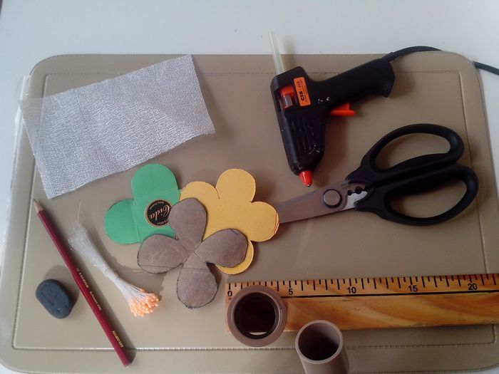 Material necessário
