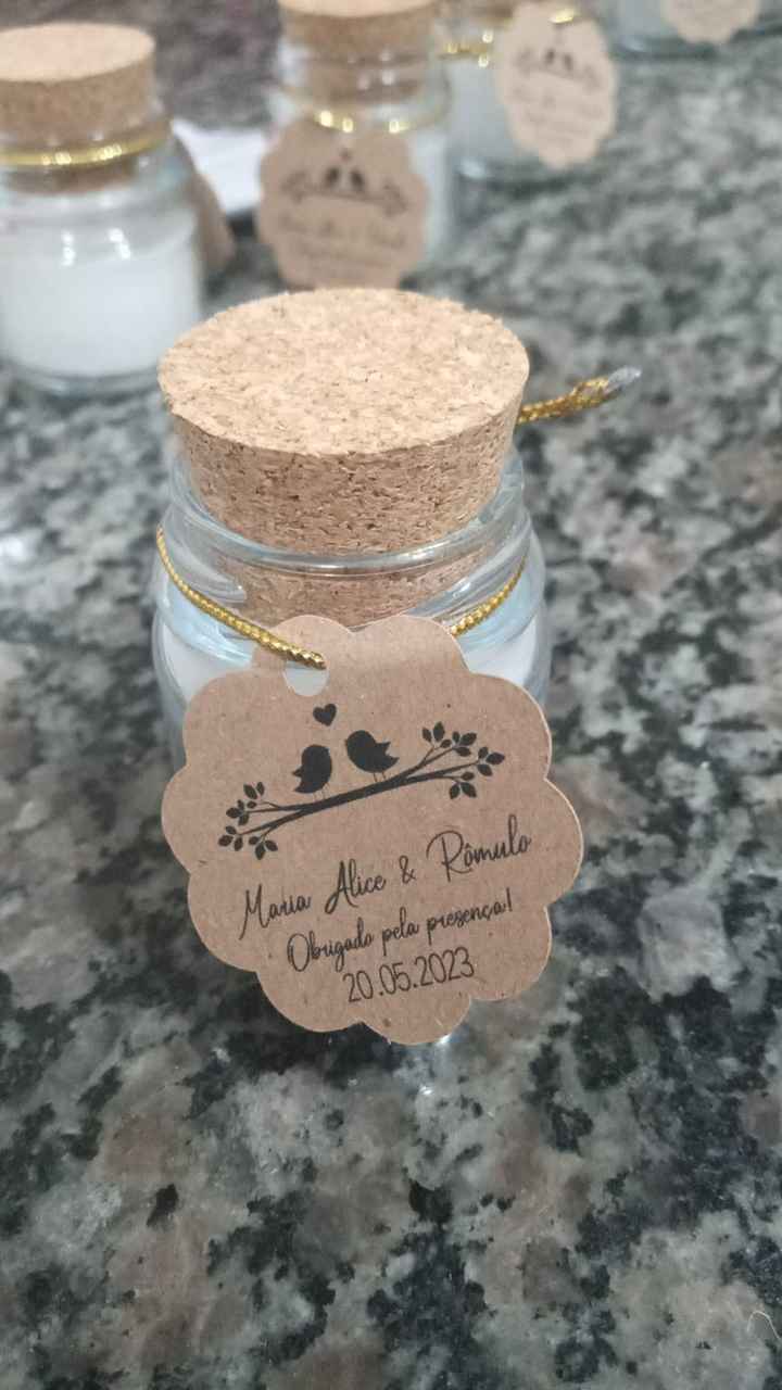 Poste AQUI uma foto da lembrancinha que vão dar para as pessoas convidadas🎁👇 - 1
