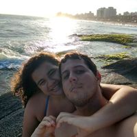 esse e meu  amorzinho ,essa foto foi em uma das viagens que fizemos para macaé,amo muito ele....