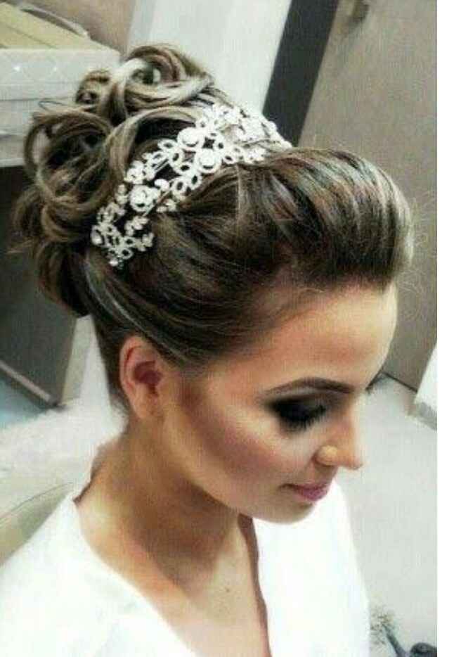 Ajuda-me a escolher o penteado - 2