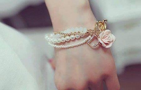 Corsage efeito pulseira