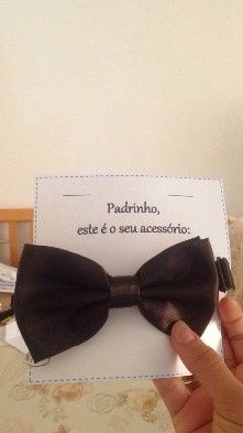 gravatas, tem muitas lojas