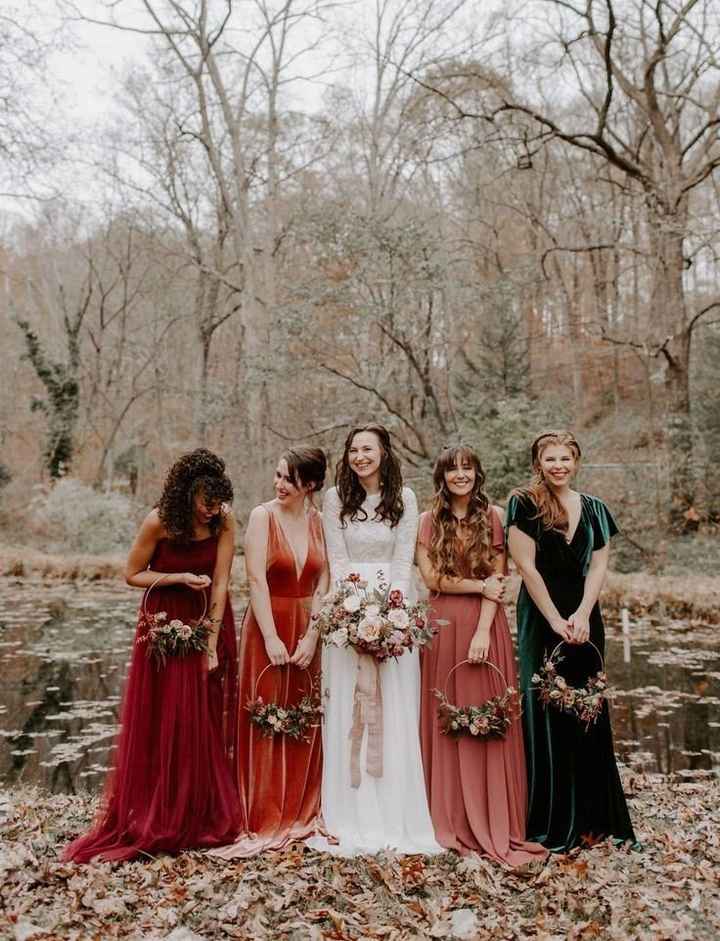 Vestidos iguais ou diferentes ? - 1