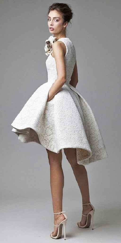 Vestido curto. - 1