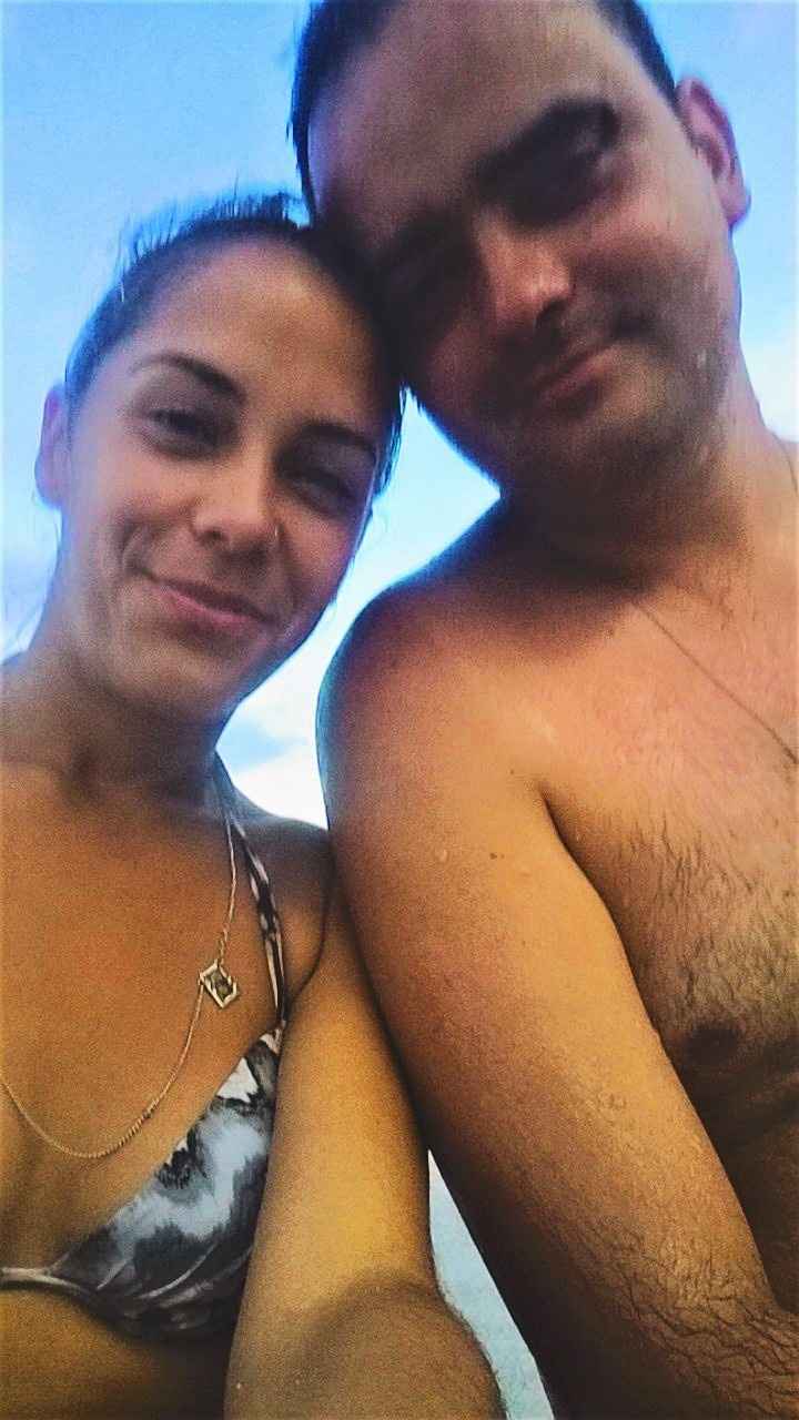 AMOR 