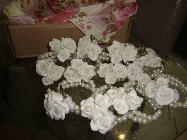 Corsage 1