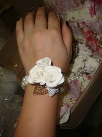 Corsage 5