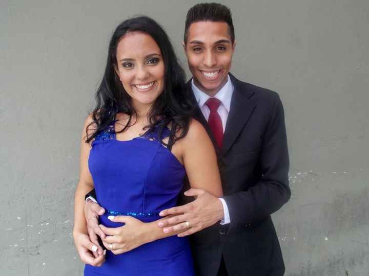 Cara de felicidade de quem acabou de casar no civil ?