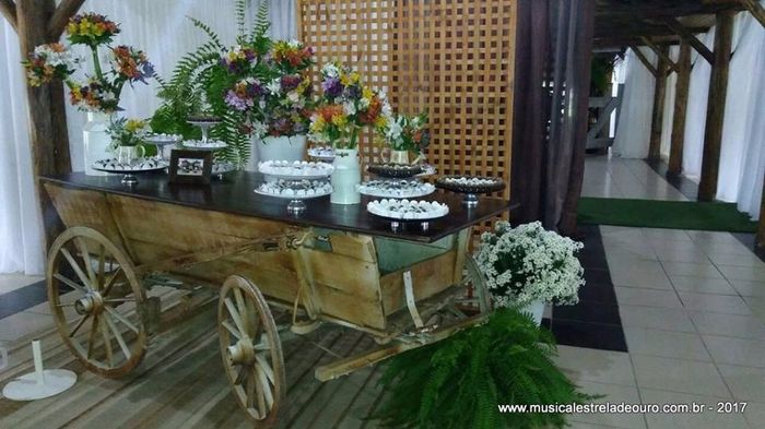 Mesa dos doces e bolo!